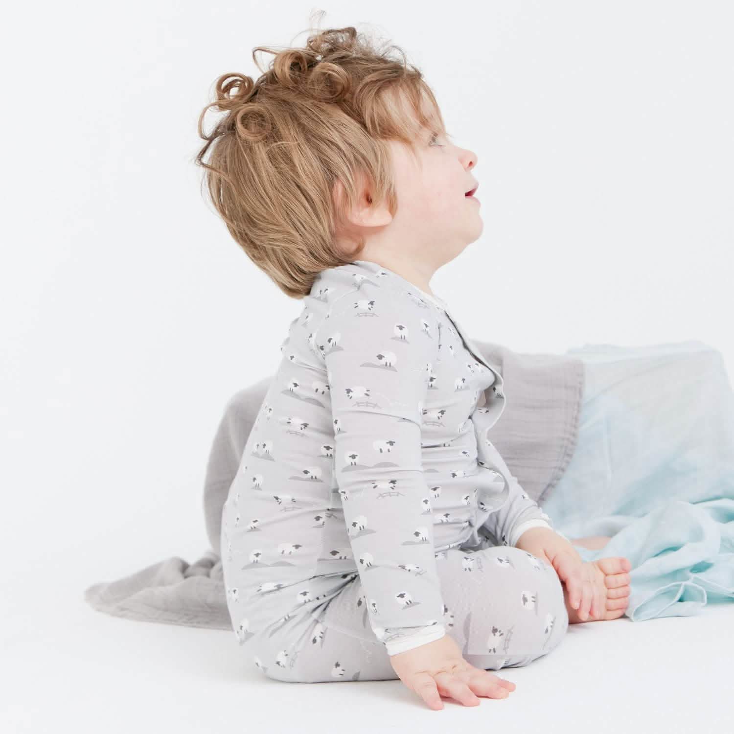 Magnetic Coverall - Image 4