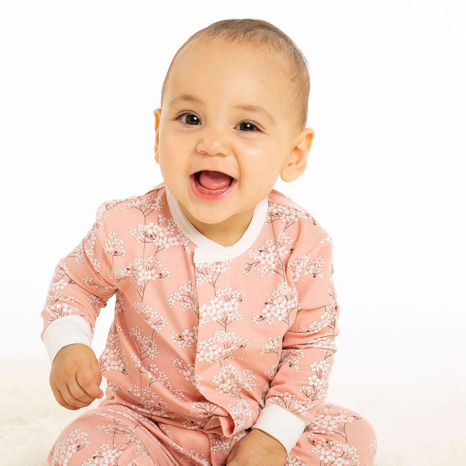 Magnetic Coverall - Image 3