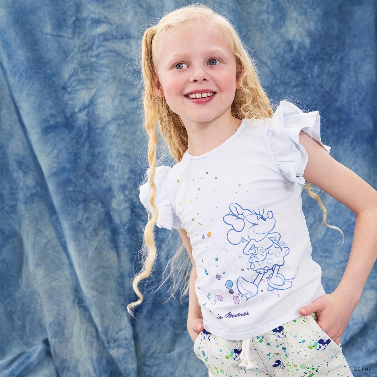 Magnetic T-Shirt - Image 3