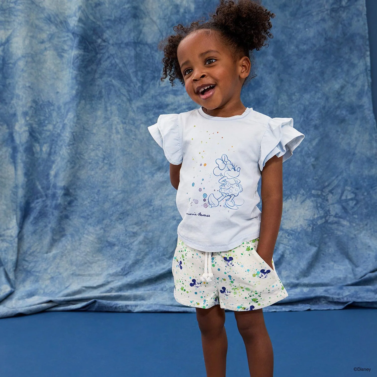 Magnetic T-Shirt - Image 4